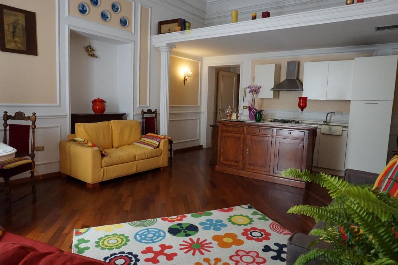 Elegante Centro Storico Appartement Catane